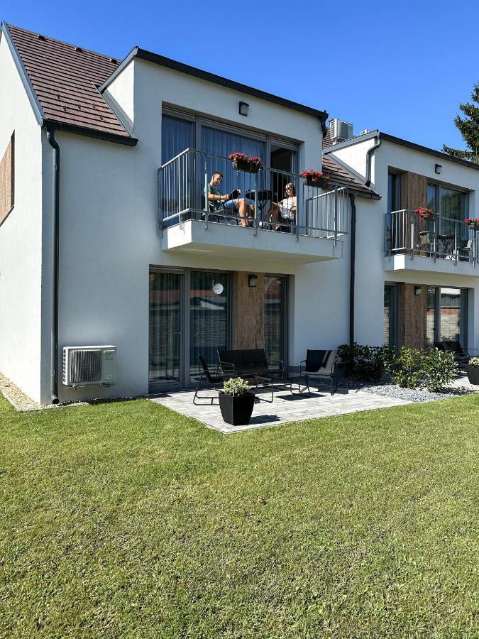 Linden Apartman 106 - Adults Only Mosonmagyaróvár Exterior foto